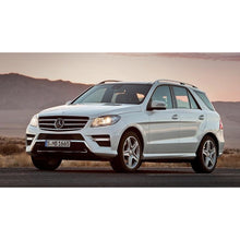 Load image into Gallery viewer, Mercedes Aftermarket Reversing Camera
